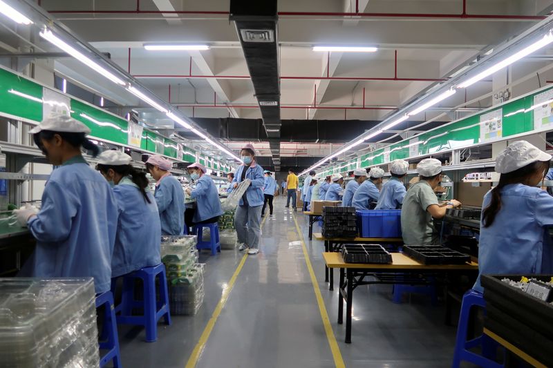 China's January factory inflation falls to slowest pace since July