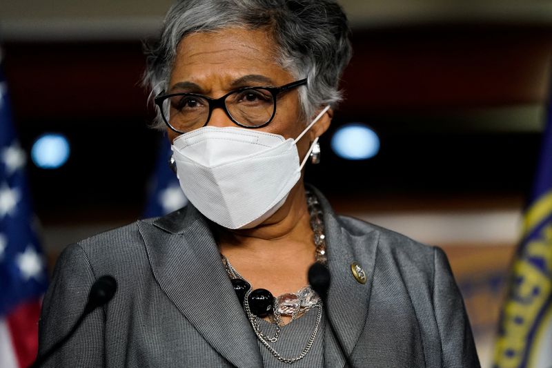 Democratic lawmaker says Republican colleague poked, insulted her after mask request