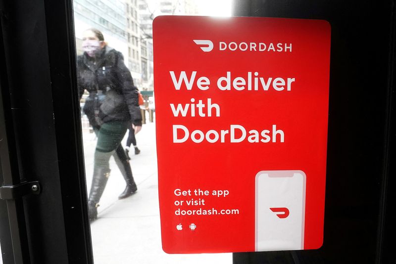 DoorDash beats revenue estimates on sustained demand for food delivery