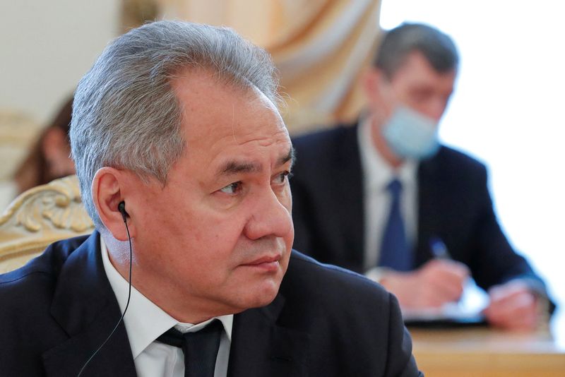 EU imposes sanctions on Russian ministers of defense, economy