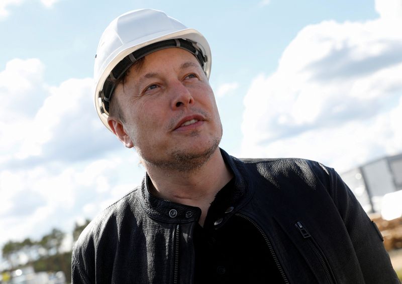 Elon Musk tweets, then deletes, meme comparing Trudeau to Hitler