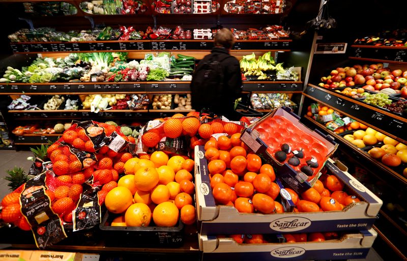 Euro zone inflation unexpectedly hits new record high