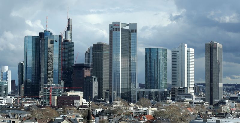 European bank shares rise as bankers wrestle with sanctions