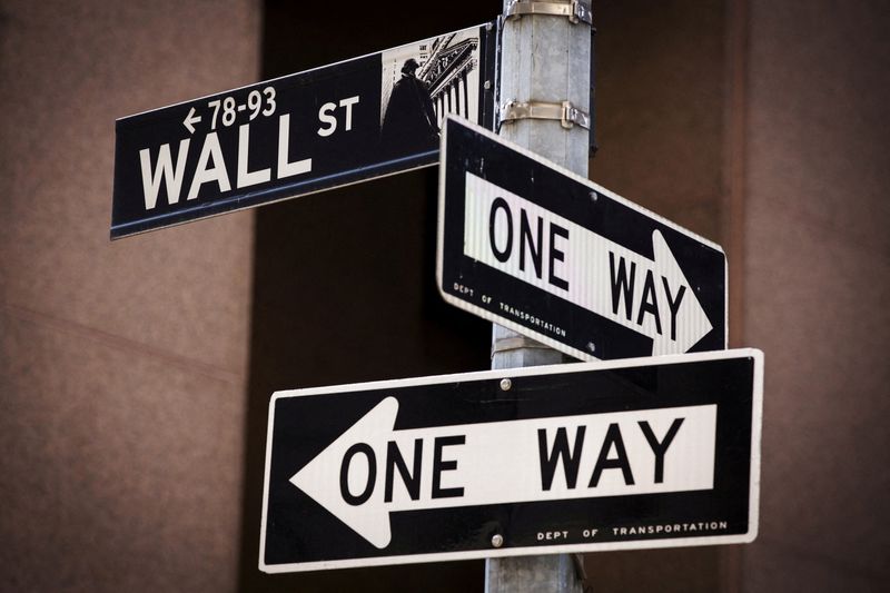 Futures rise as Big Tech gains ground