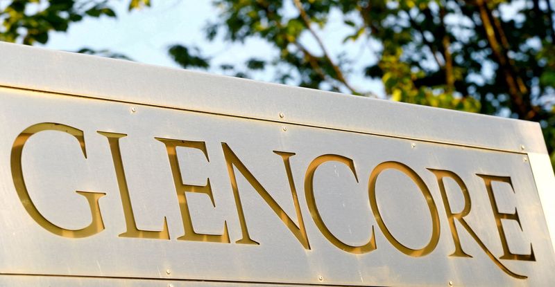 Glencore sets aside $1.5 billion for probes, reports record earnings