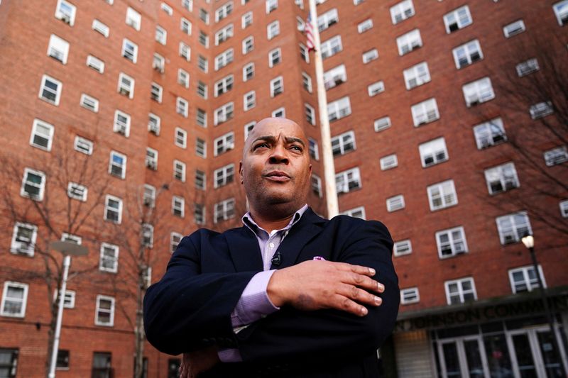 In a first, former prisoner takes seat in New York State Assembly