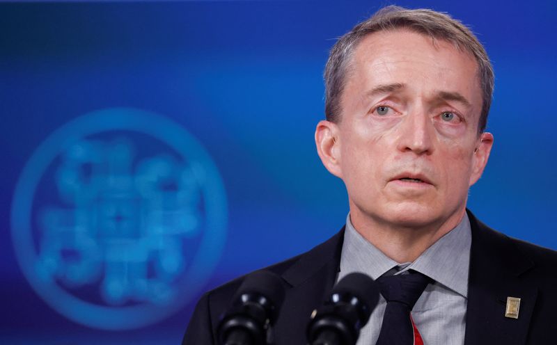 Intel sees no big profit margin gains before 2025, would mull consortium for Arm
