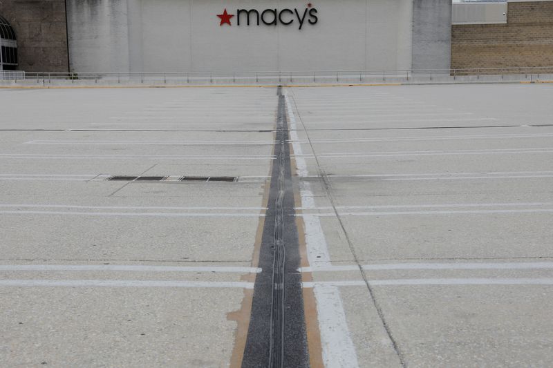 Jana Partners cuts Macy's stake after pushing retailer on e-commerce