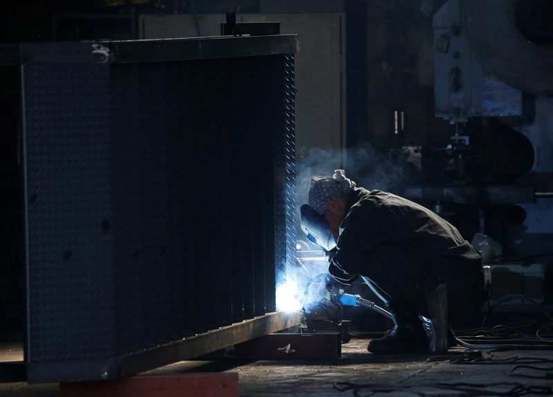 Japan January factory output falls 1.3% month/month