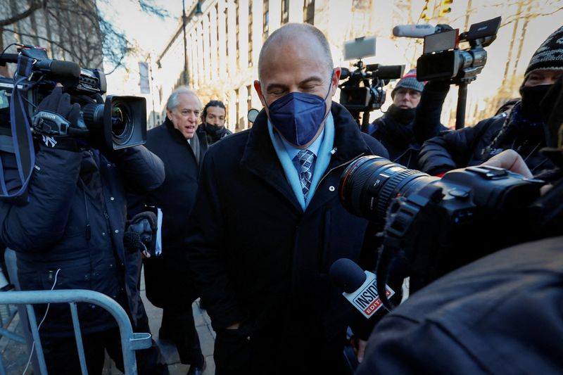Jury asks judge in Avenatti fraud case for help with problem juror