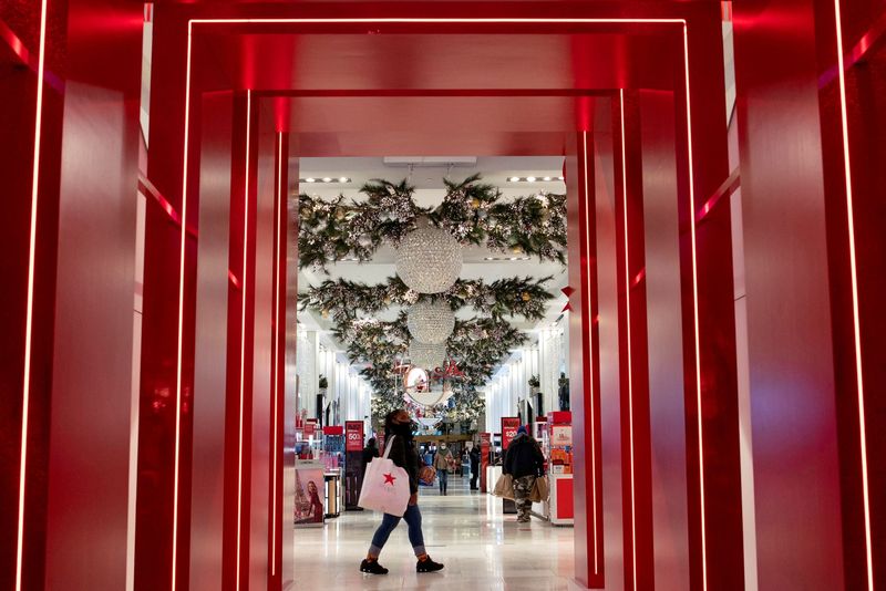 Macy's to win U.S. holiday season with biggest sales jump among department stores