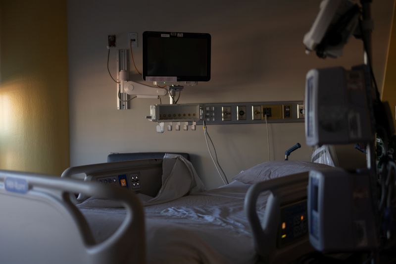 Medtronic quarterly profit jumps 16.5% on strong demand for heart devices