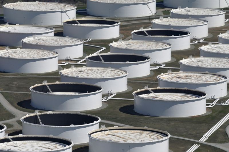 Oil prices steady as investors eye U.S.-Iran nuclear talks