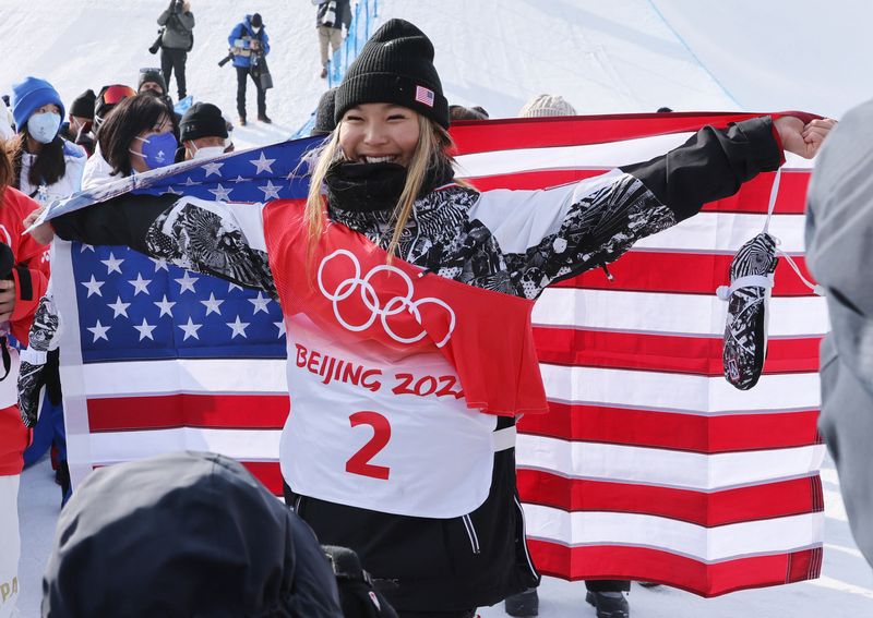Olympics-Snowboarding-American Kim wins women's halfpipe gold