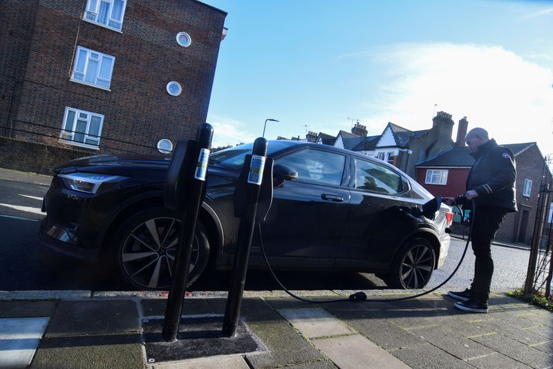 Smart charging may be key to saving power grid in world of EVs