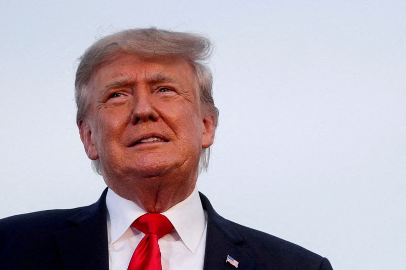 'Snake oil salesmen' advised Trump on 2020 election, Pence aide says