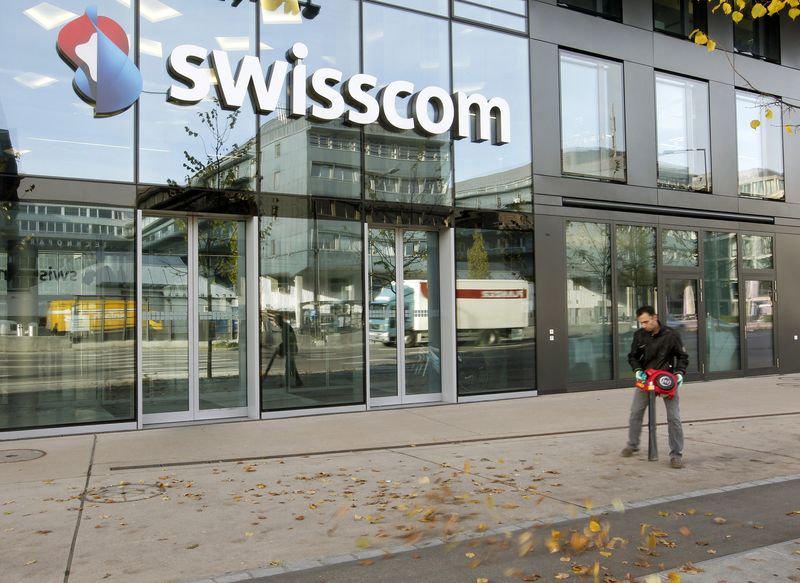 Swisscom names Aeschlimann CEO, one-offs swell 2021 net profit