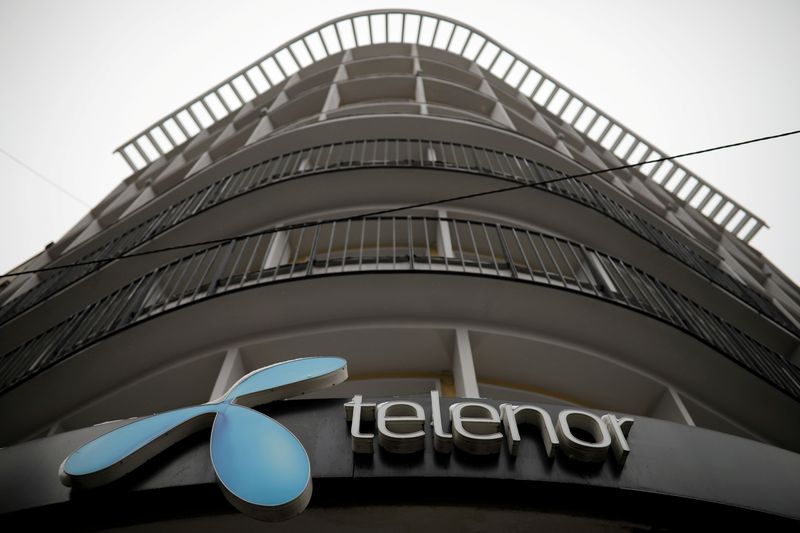 Telenor Q4 lags forecasts, sees flat to slightly higher 2022 earnings