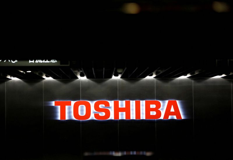 Toshiba sets March date for initial vote on break-up plan