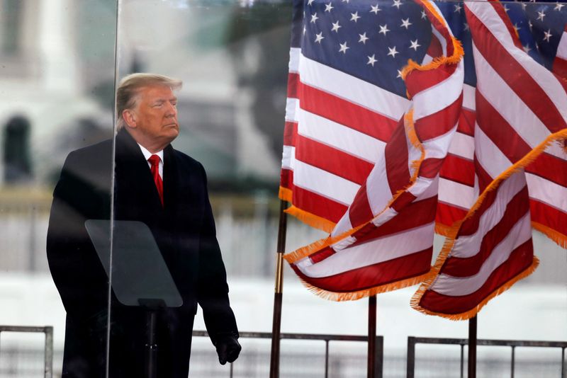 Trump, citing New York prosecutor's email, decries probe as political