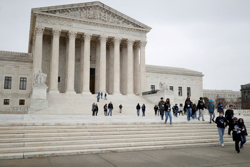 U.S. Supreme Court mulls Republican bid to defend Trump immigration rule