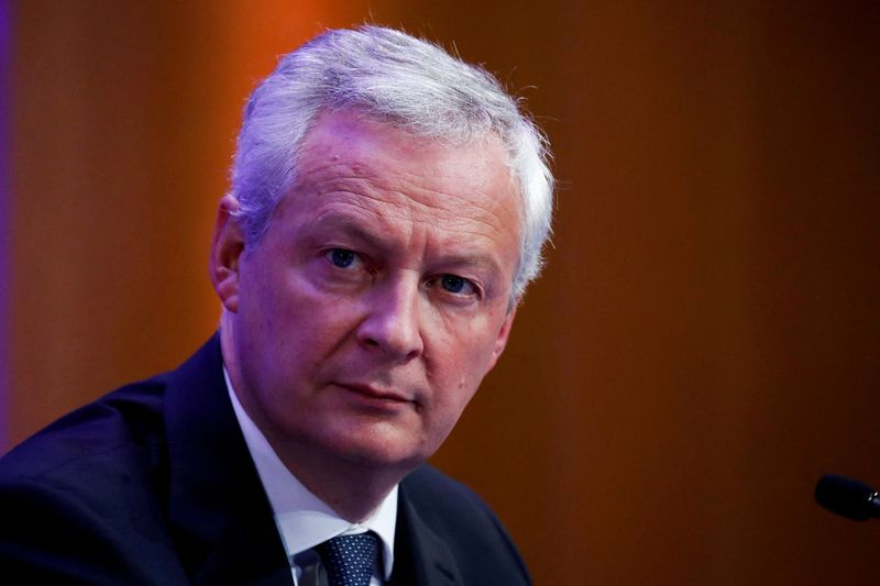 French finance minister: keeping close eye on rising wheat prices