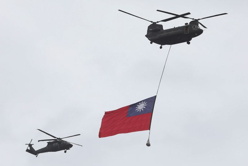 Analysis-Taiwan studies Ukraine war for own battle strategy with China
