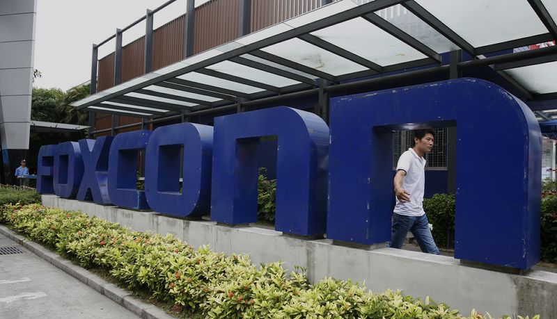 Apple supplier Foxconn in talks to build factory in Saudi Arabia - WSJ