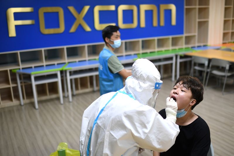 Apple suppliers Foxconn, Unimicron cut output amid China's COVID curbs