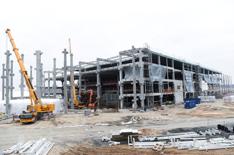 Approval procedure for Tesla factory near Berlin completed - Handelsblatt