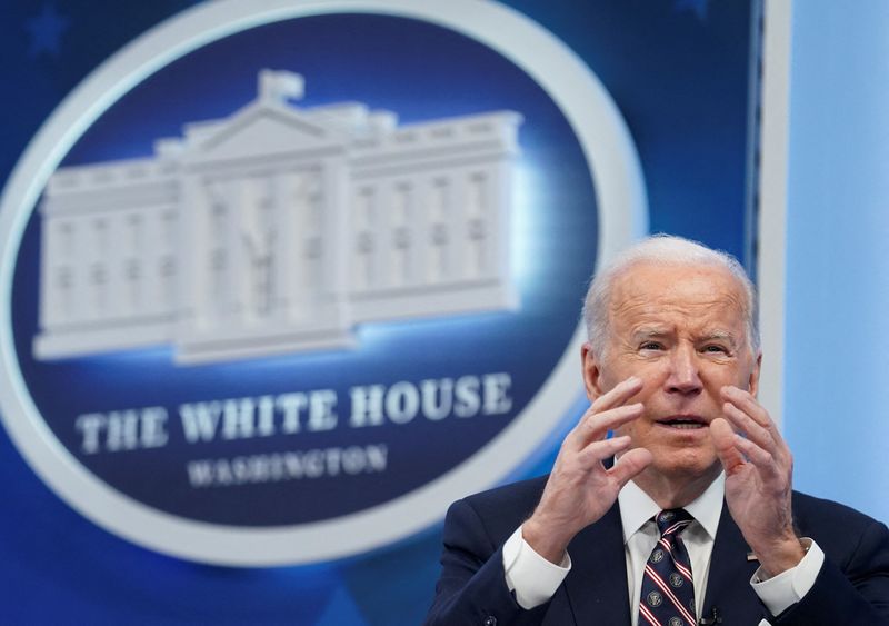 As Ukraine conflict rages, Biden seeks to unite Americans in annual speech