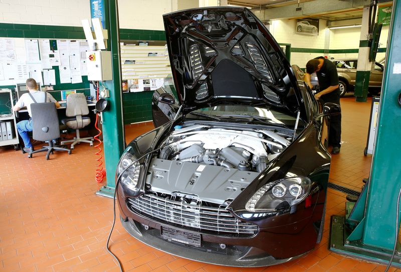 Aston Martin launches 'swan song' V12 Vantage before going electric