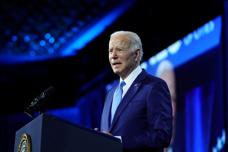 Biden to detail $800 million in Ukraine aid after Zelenskiy appeal for military support