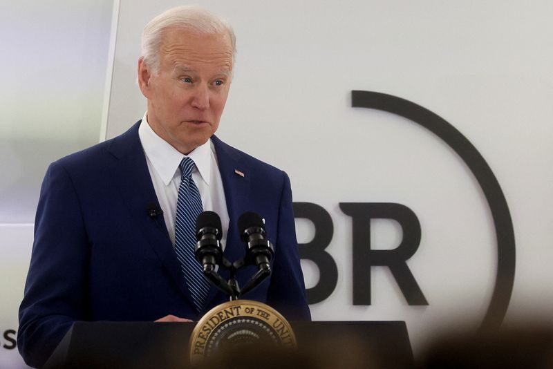 Biden's menu of options on high gasoline prices is not appetizing