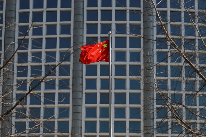 China cuts items on 2022 negative list for market access