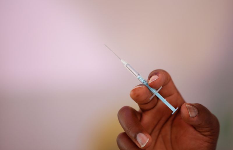Drugmakers condemn plan for COVID vaccine patent waiver