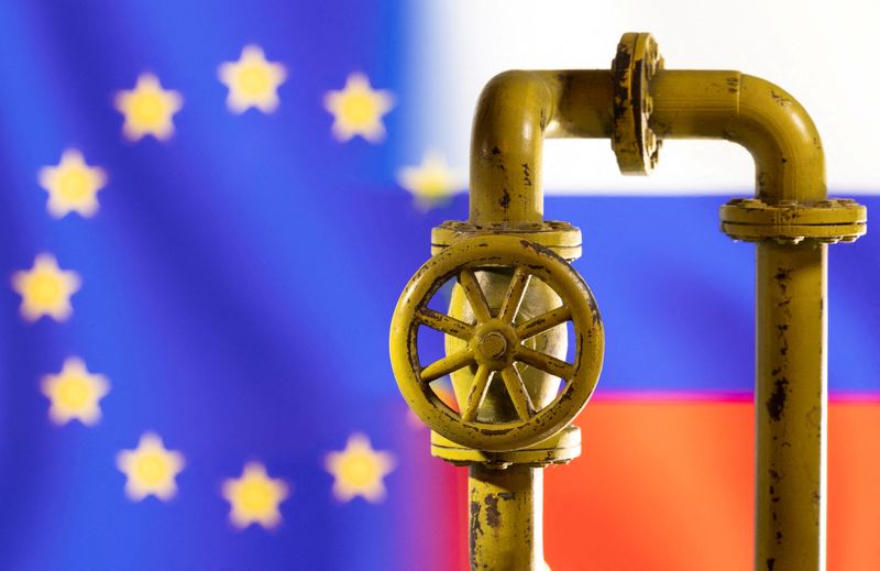EU leaders tackle escape route from Russian fossil fuels