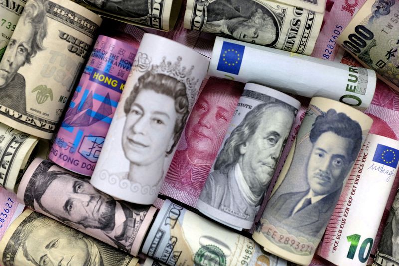 Euro rises to one-week high on hopes for progress in Ukraine peace talks