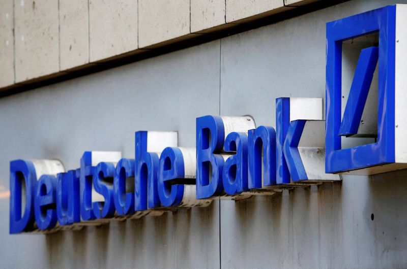 European financial institutions turn their back on Russia