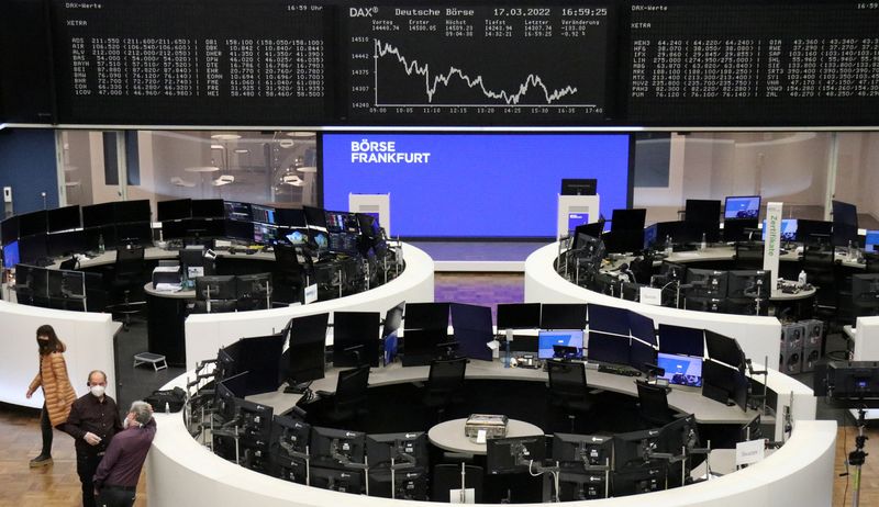 European stocks slip but head for best week since November 2020