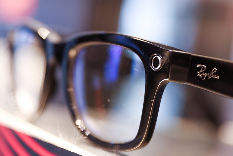 Eyewear maker EssilorLuxottica looks beyond pandemic as sales continue to rebound