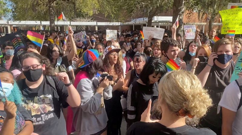 Florida Senate expected to pass bill limiting LGBTQ discussion in school