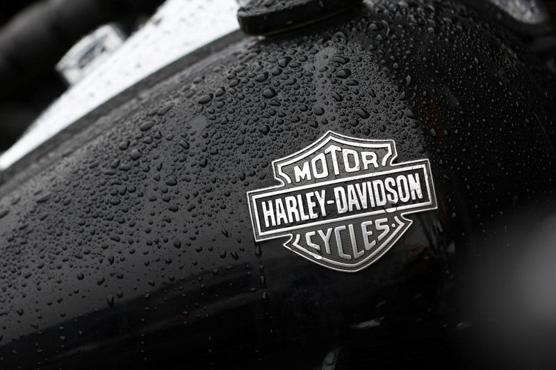 Harley suspends business, bike shipments to Russia