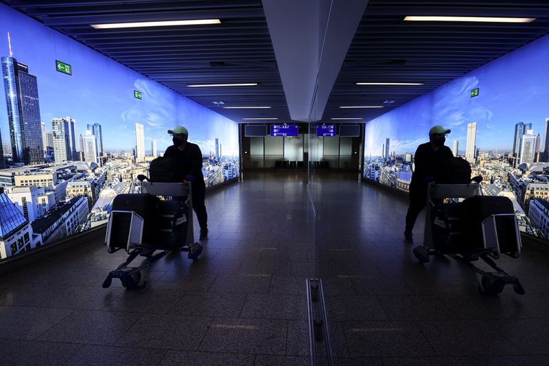 Hundreds of flights cancelled in Germany due to security strike
