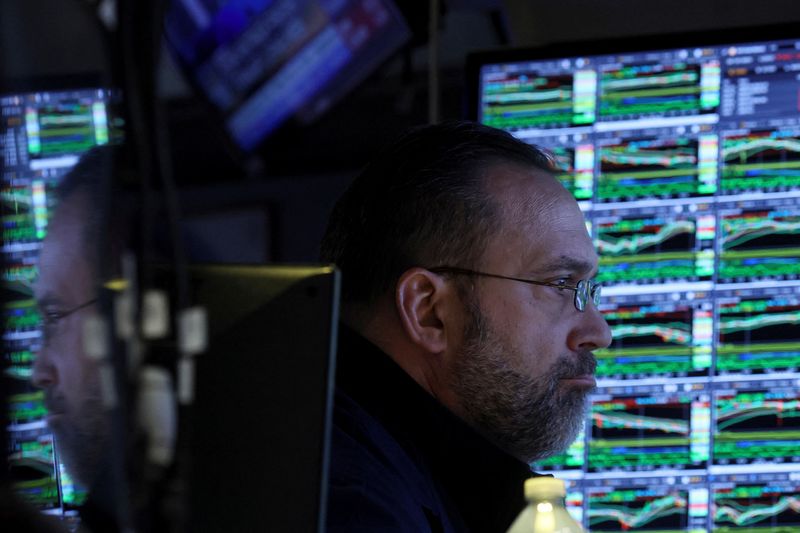 Investors expect U.S. earnings hit as war boosts inflation