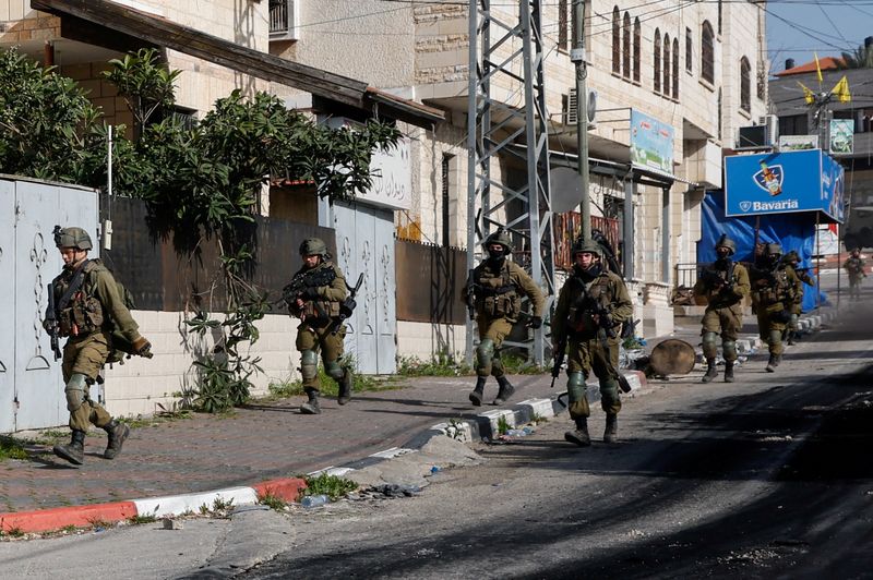 Israeli forces on high alert after deadly Palestinian shooting attack