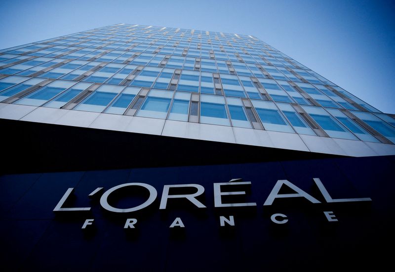 L'Oreal temporarily shuts stores in Russia and condemns the war