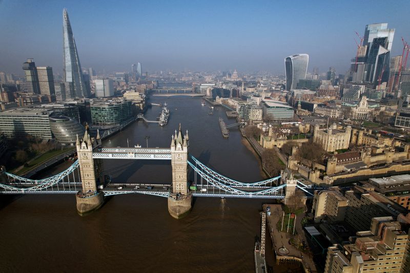 London court blocks planned forex class action against big banks