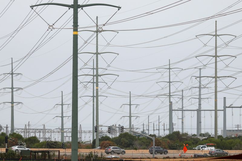 Power generation faces challenge of both transition and climate change