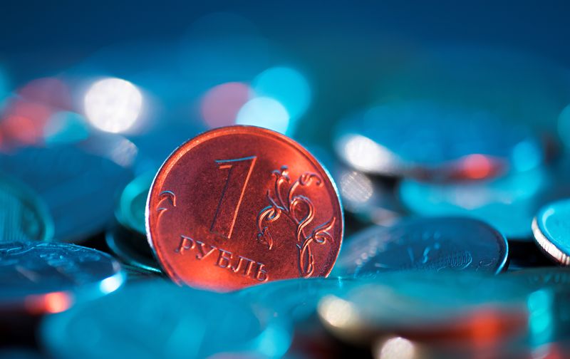 Sanctions-savaged Russia teeters on brink of historic default